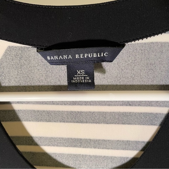 Banana Republic Geometric Stretch Bodycon Dress - Picture 12 of 12